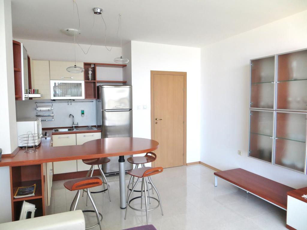 Holiday Apartment In Riviera Complex Свети-Влас Номер фото