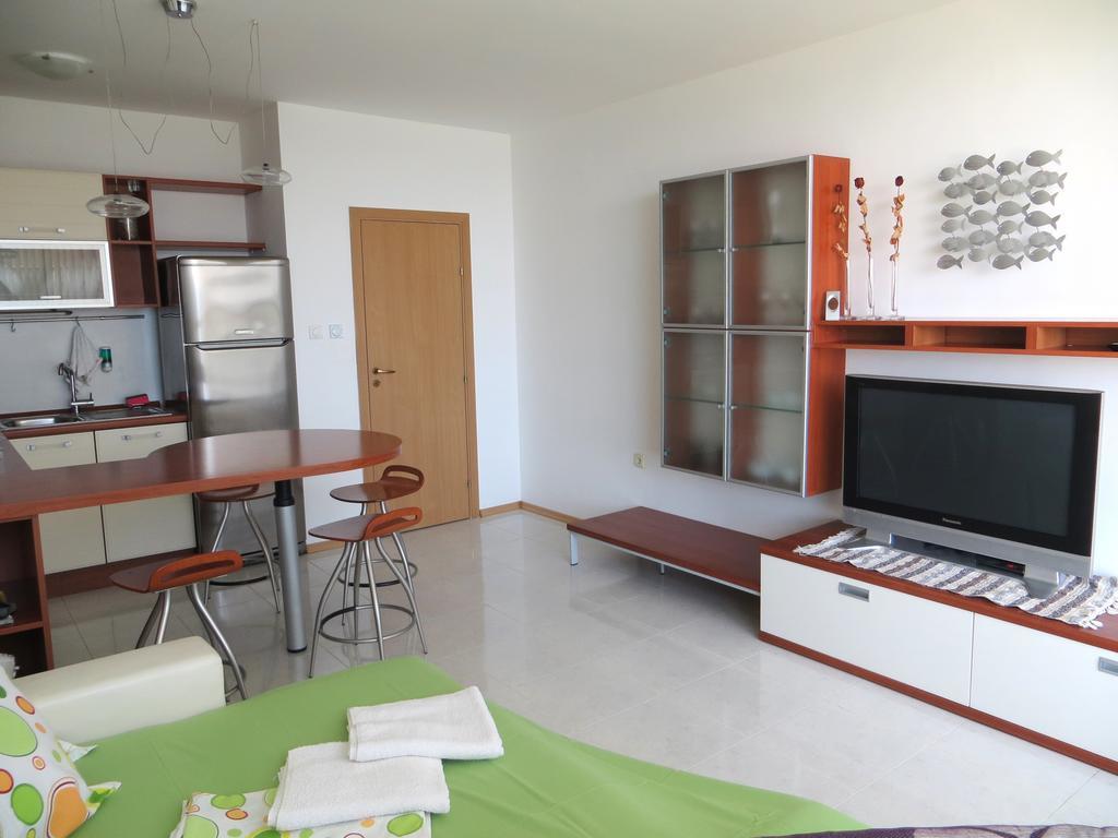 Holiday Apartment In Riviera Complex Свети-Влас Номер фото