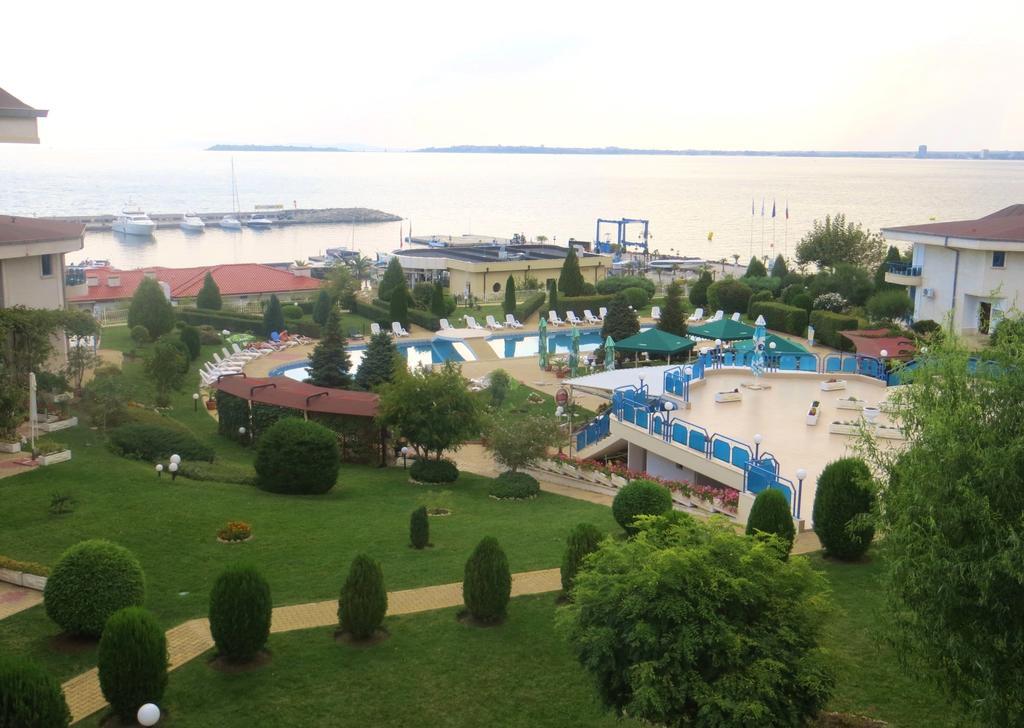 Holiday Apartment In Riviera Complex Свети-Влас Номер фото